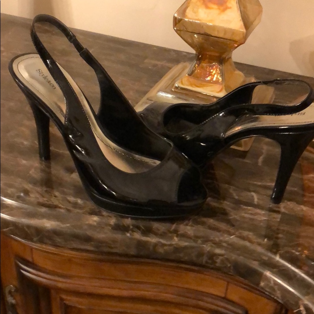 Style & Co shoes